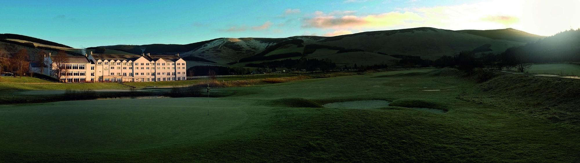 Macdonald Cardrona Hotel, Golf & Spa Пийбълс Екстериор снимка